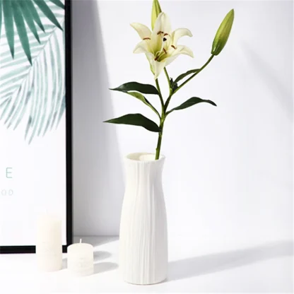 Modern Flower Vase with Embossed Design - Image 11