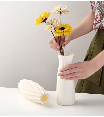 Modern Flower Vase with Embossed Design - Image 8