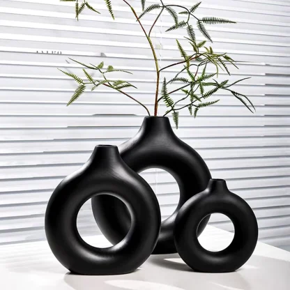 Modern Round Donut Shape Flower Vase - Image 5