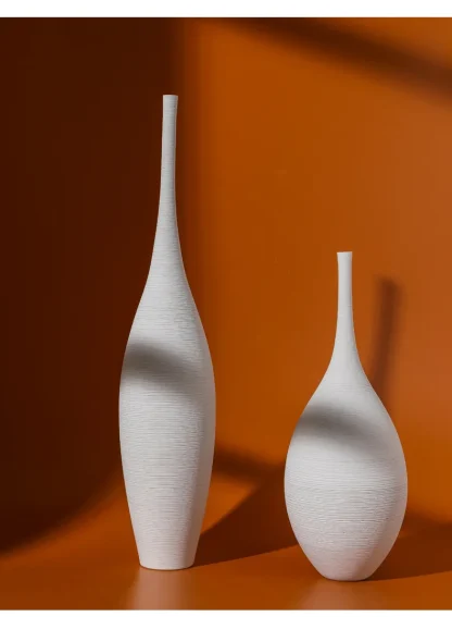 Minimalist Creative Thin Top Flower Vase - Image 7