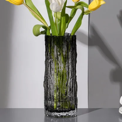 Clear Flower Vase with Rough Texture Design